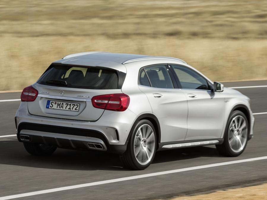  Mercedes-Benz GLA45 AMG 2014 года  (фото 4 из 28)